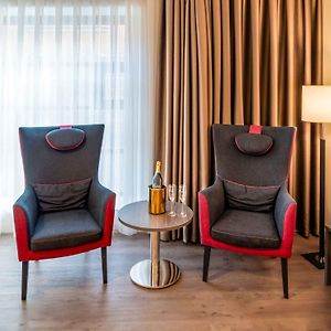 Plaza Premium Den Haag City Center